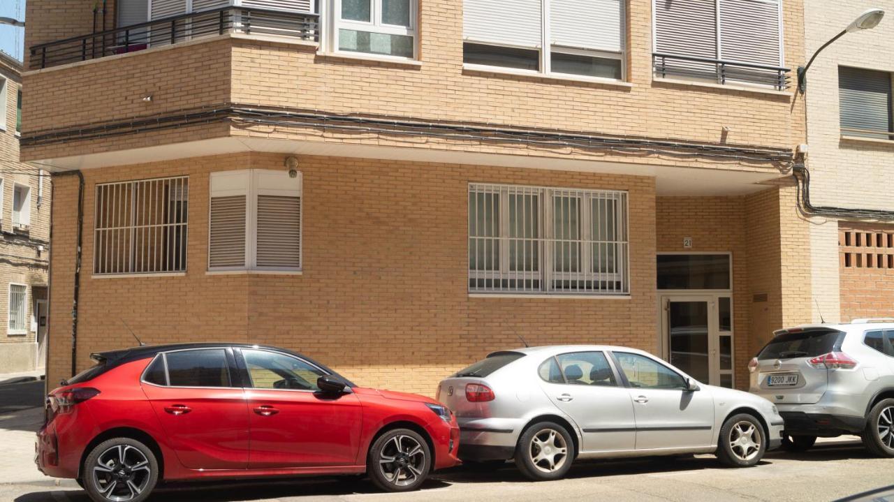 Y Sus 2 Catedrales Apartment