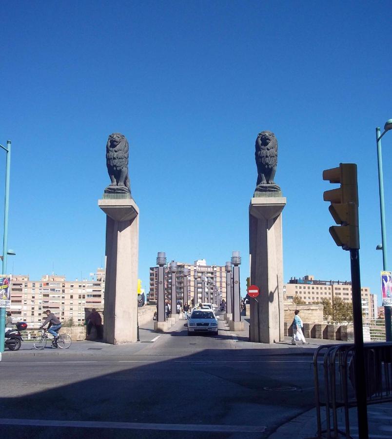 Acogedor Apartamento En El Rabal Zaragoza