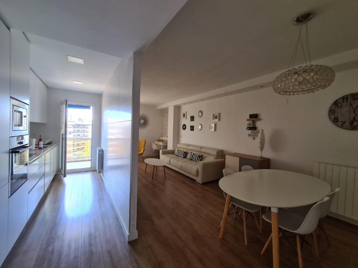 Apartamento Dos Torres Tolkien - Parking Y Vistas