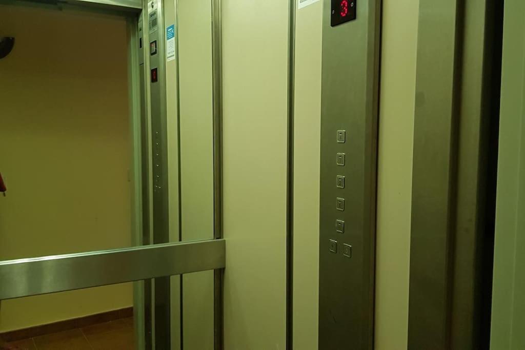 Centro Zaragoza, Con Parking Incluido Apartamento *