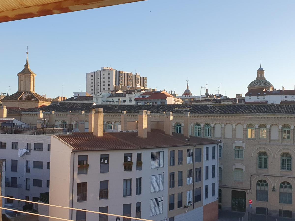 Atico Muy Luminoso Con Parking, * Zaragoza