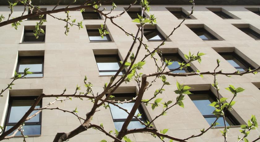 Hotel Hesperia Centro Zaragoza