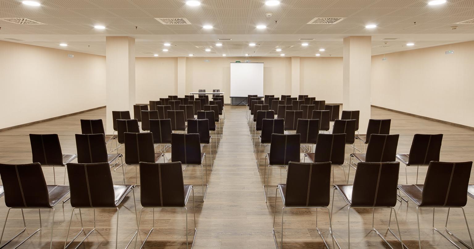 Sercotel Plaza Feria Hotel 4*