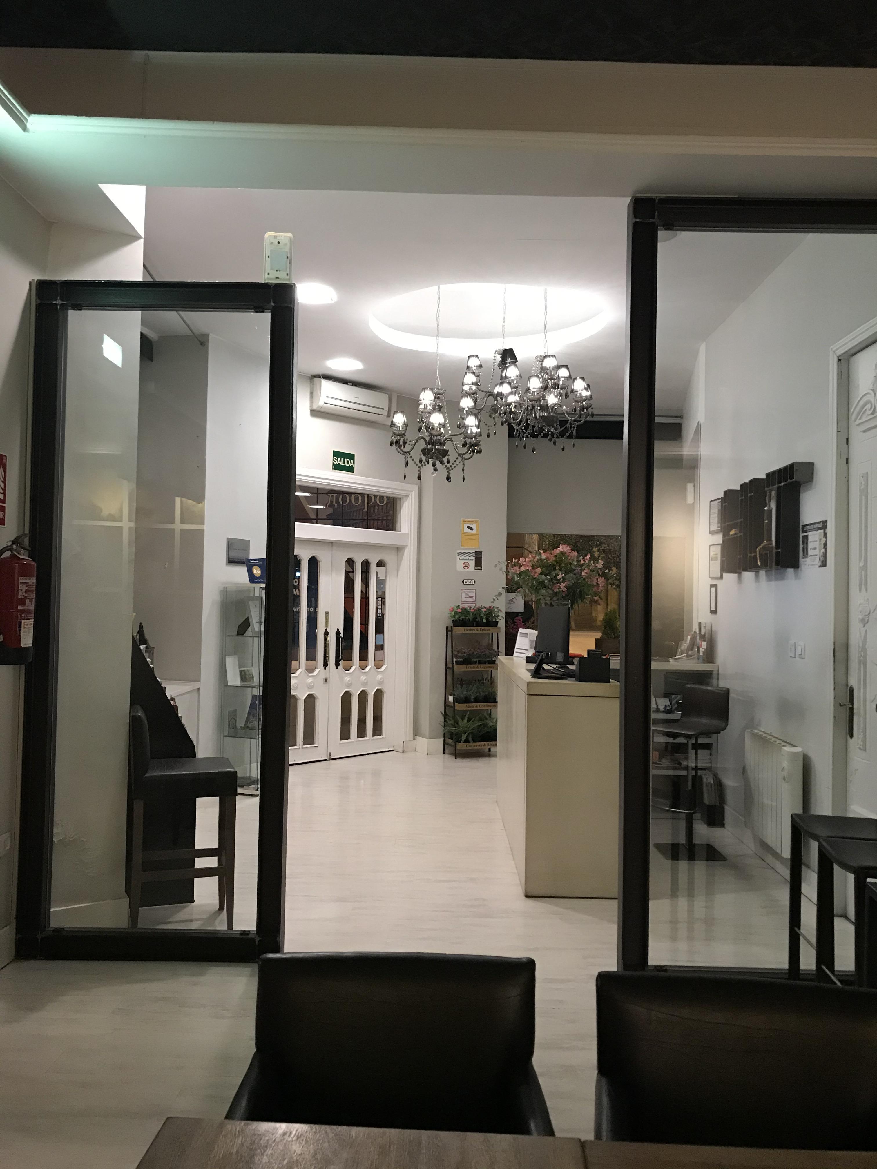 Hotel Pilar Plaza 3*