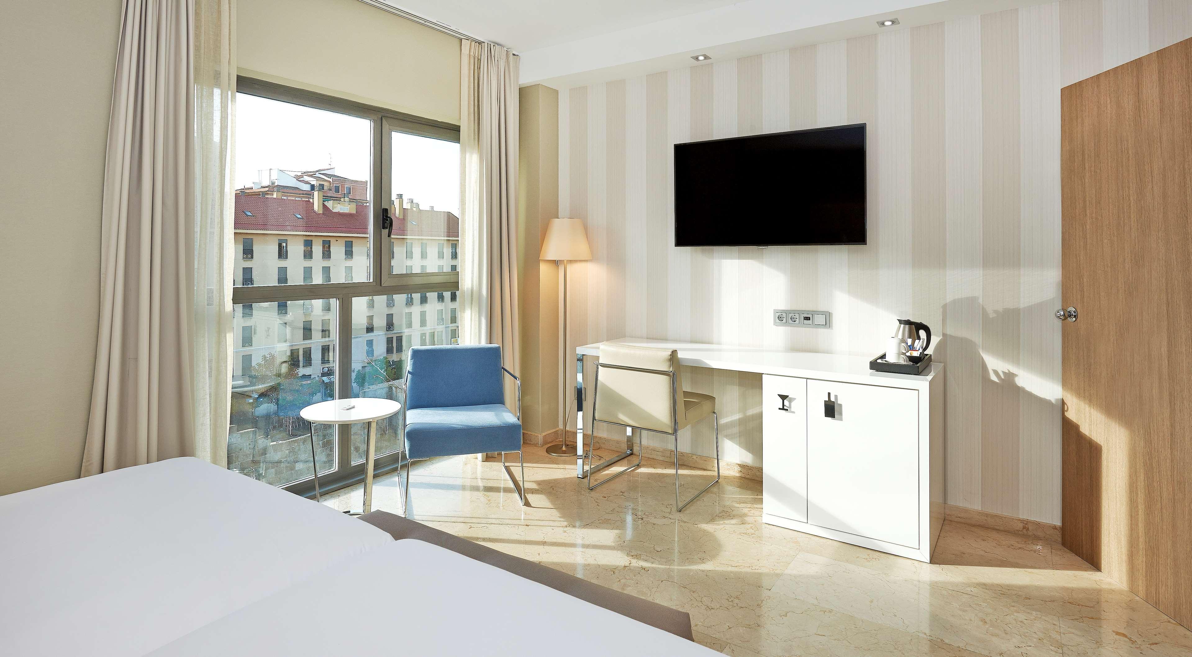 Nh Ciudad De 4*