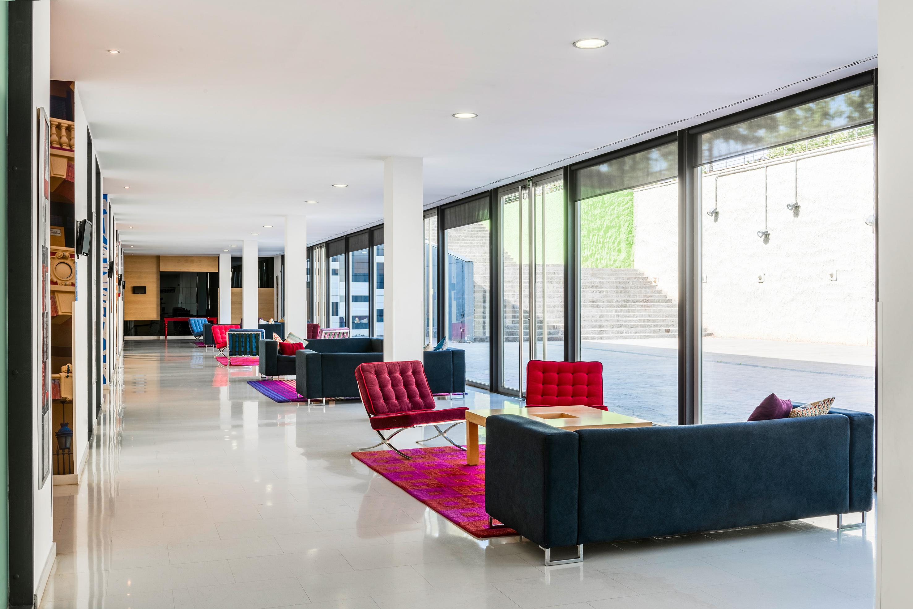 Zentral Ave Hotel 4*