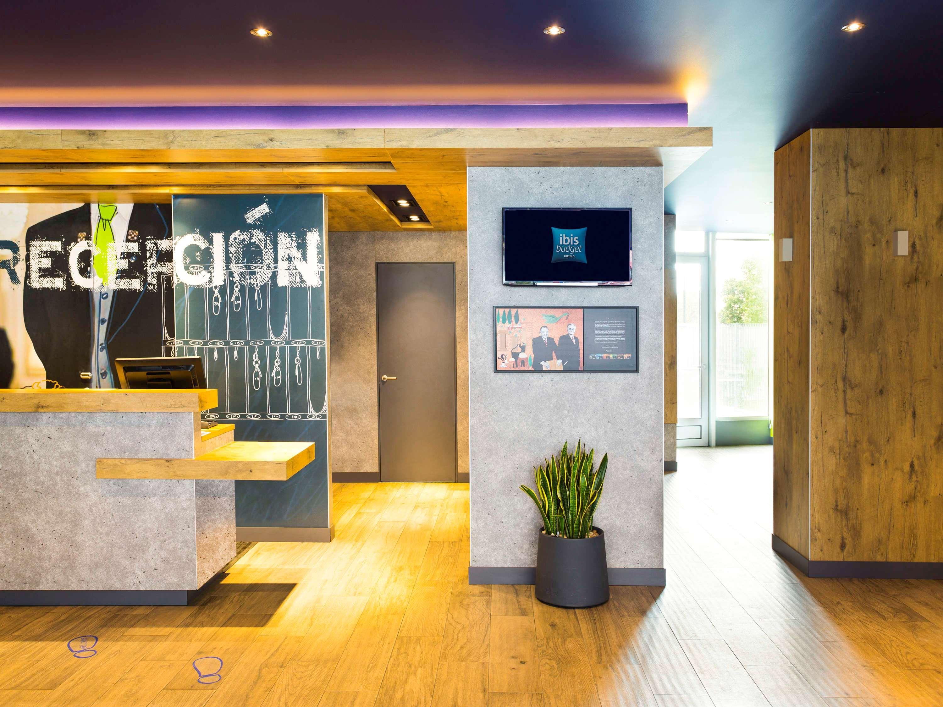 Hotel Plaza Mozart 4*