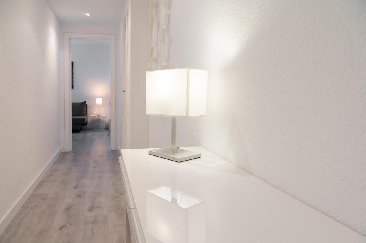 Al Lado De La Romareda Apartment *