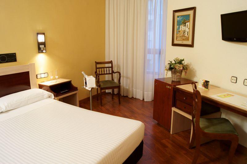 Royal Hotel