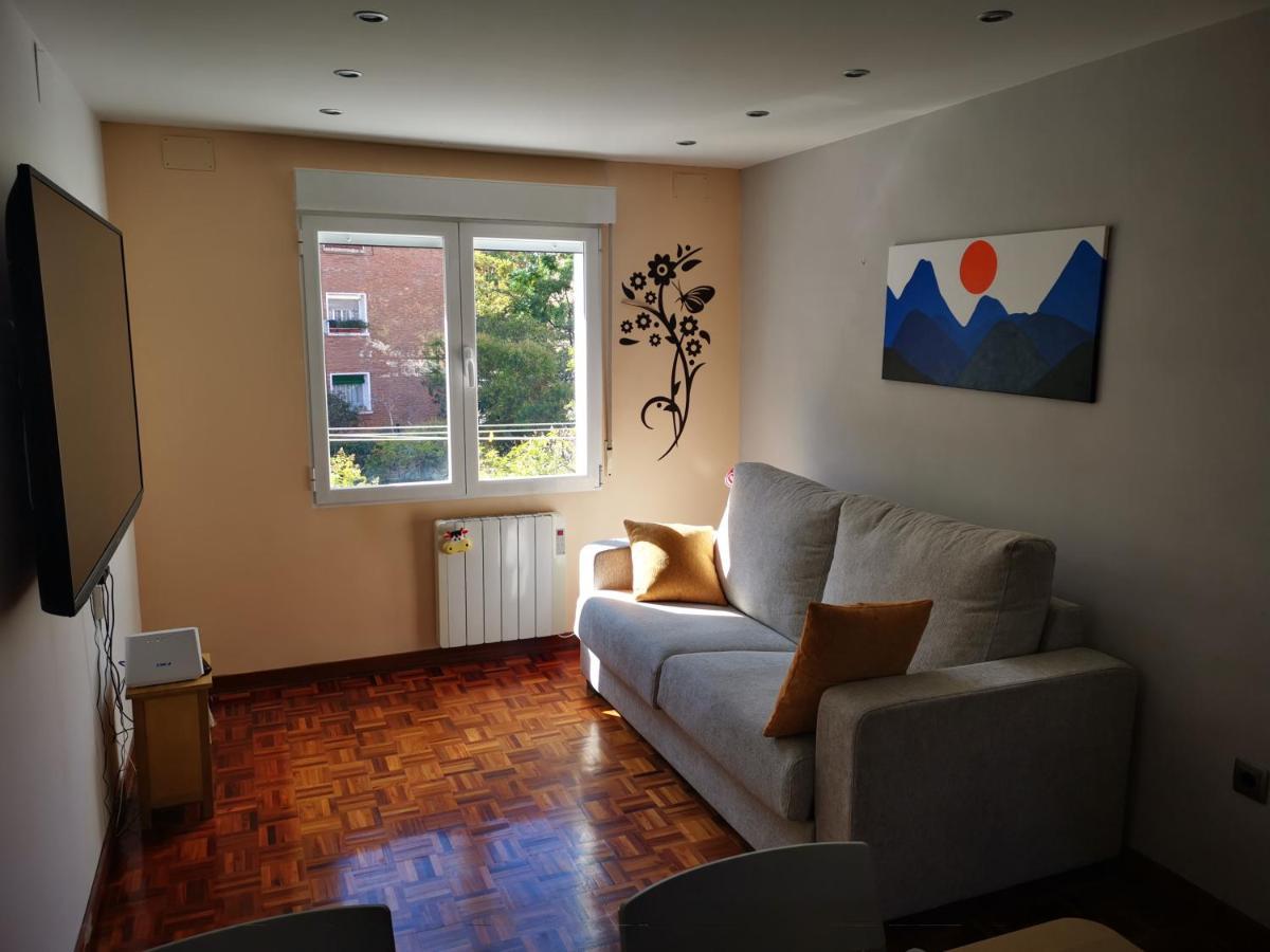 Apartamento El Pilar 4 *