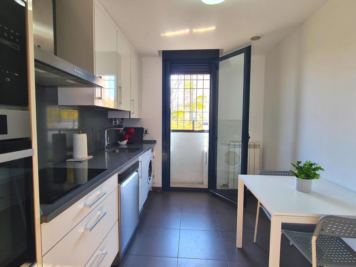 Apartamento Dos Torres La Comarca - Jardín Y Parking Privado Gratis Zaragoza