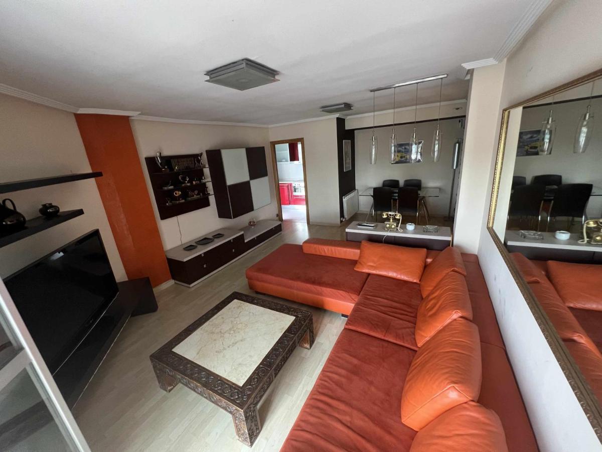 Murohouse Con Piscina Apartment Zaragoza