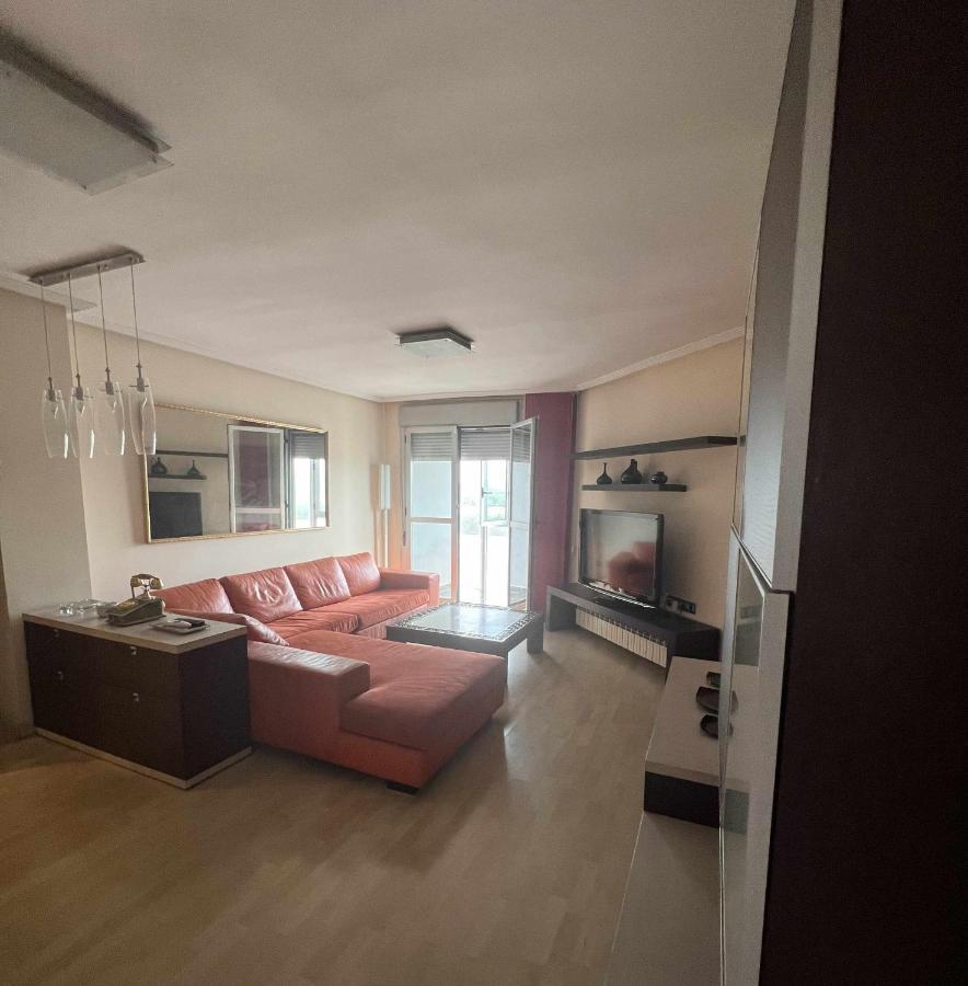 Murohouse Con Piscina Zaragoza
