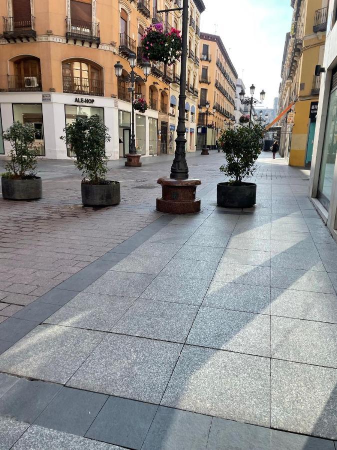 Precioso Exterior En Centro. Zaragoza