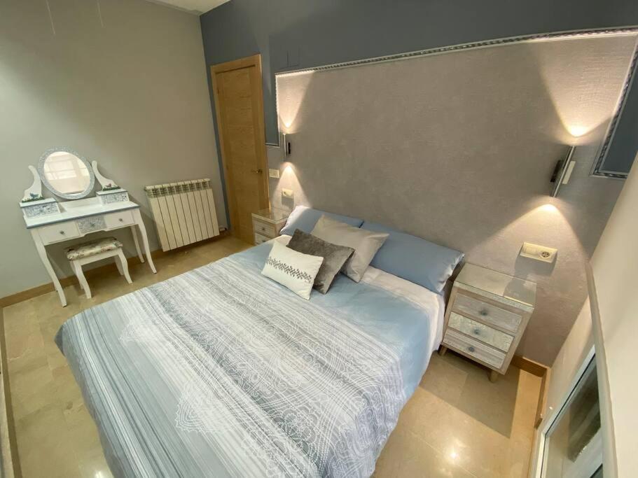 Apartamento Acogedor Con Acabados Primera Calidad *
