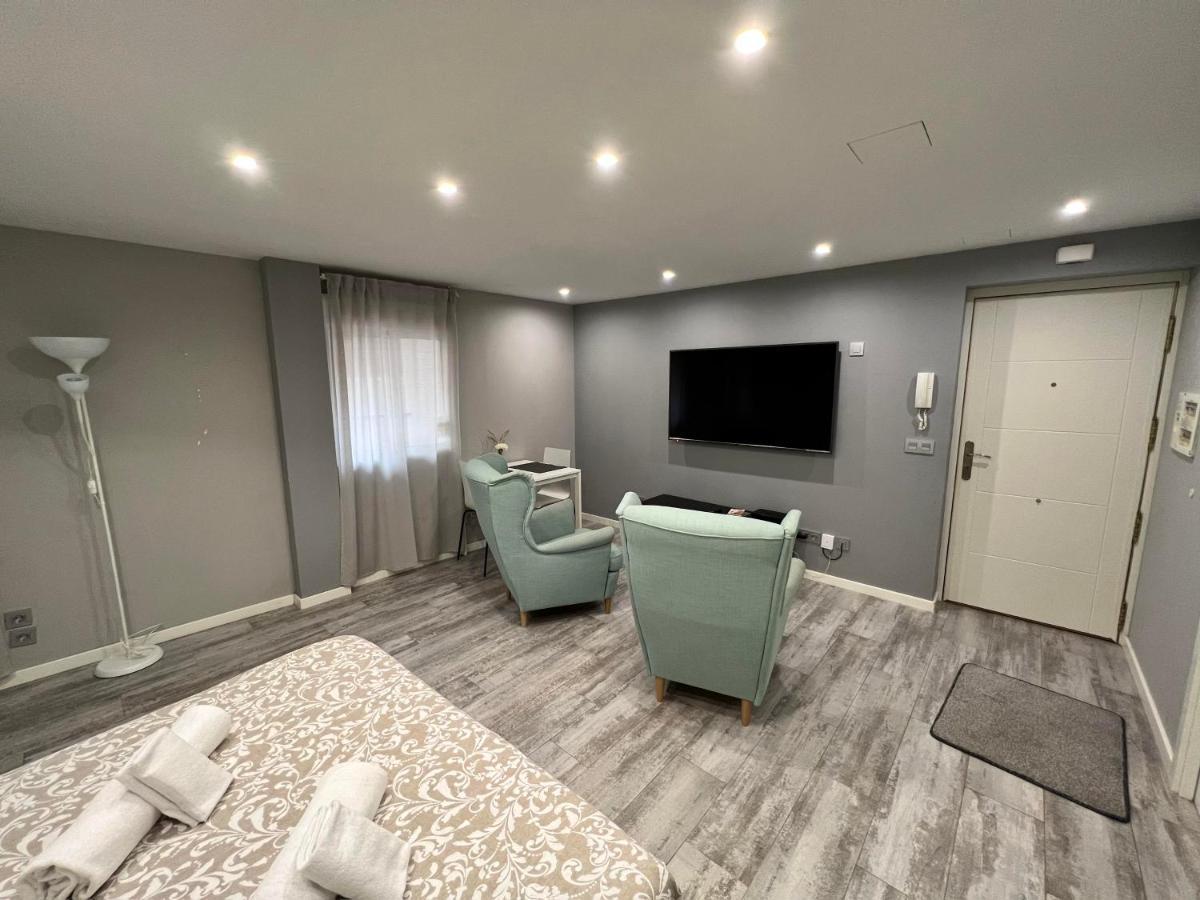 Apartamenticos Estudio Armas Ii