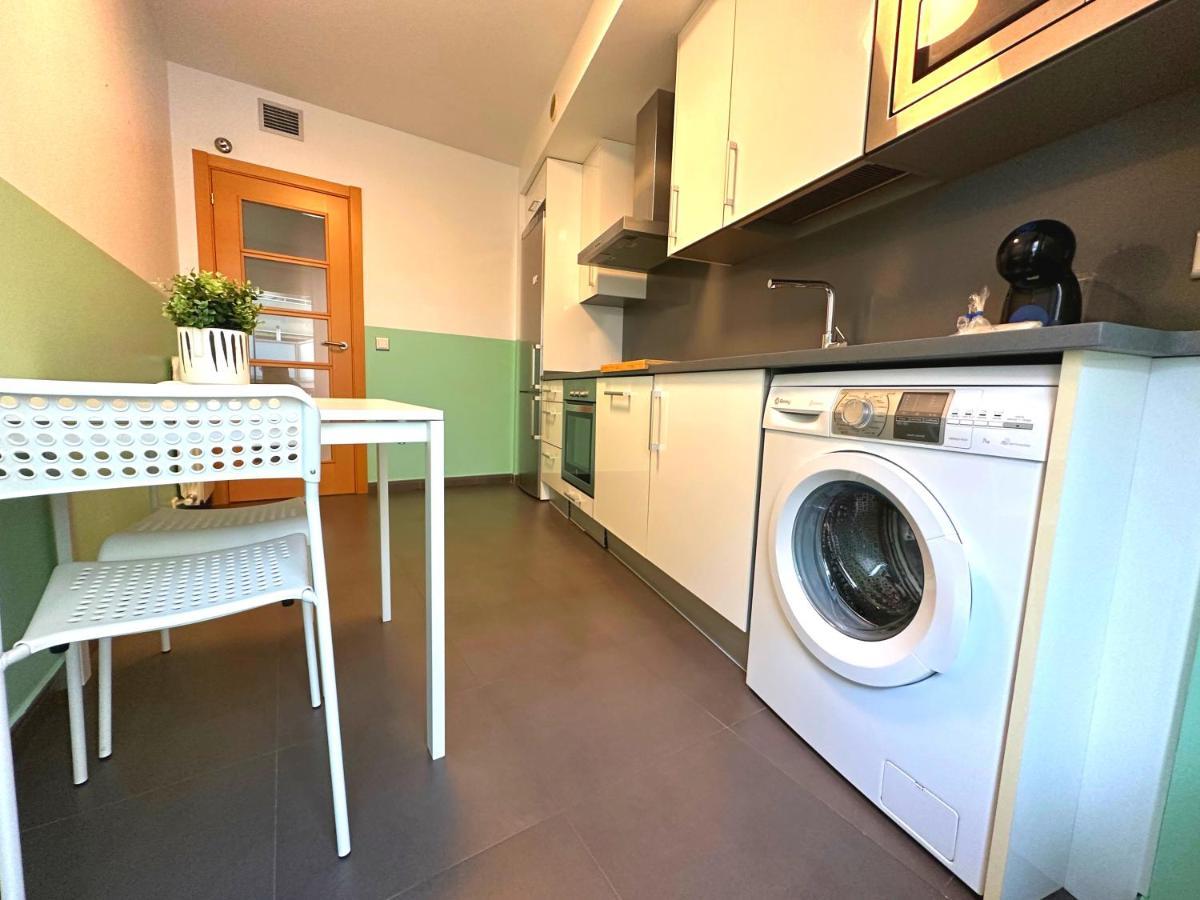 Dos Torres La Comarca - Jardín Y Parking Privado Gratis Apartamento Zaragoza