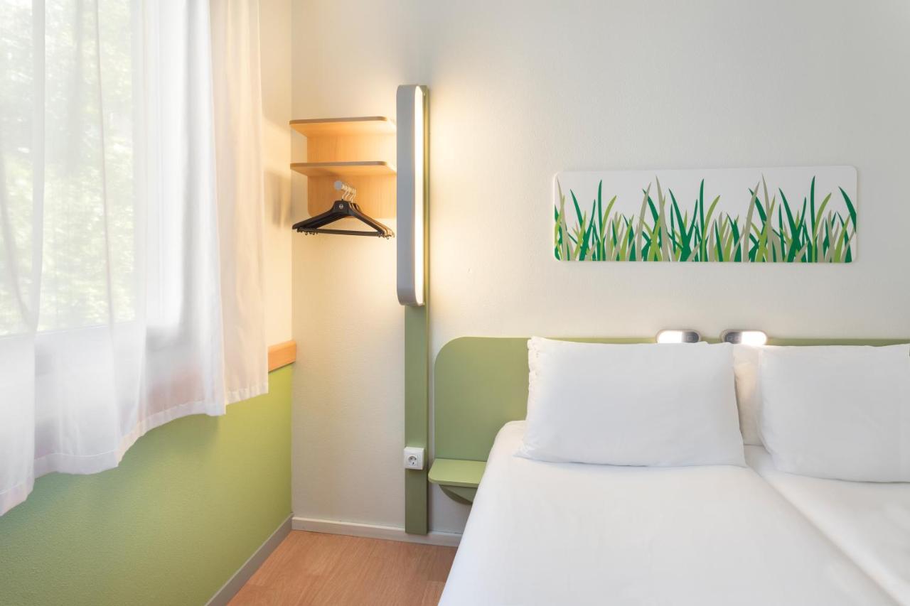 Plaza Mozart 4*
