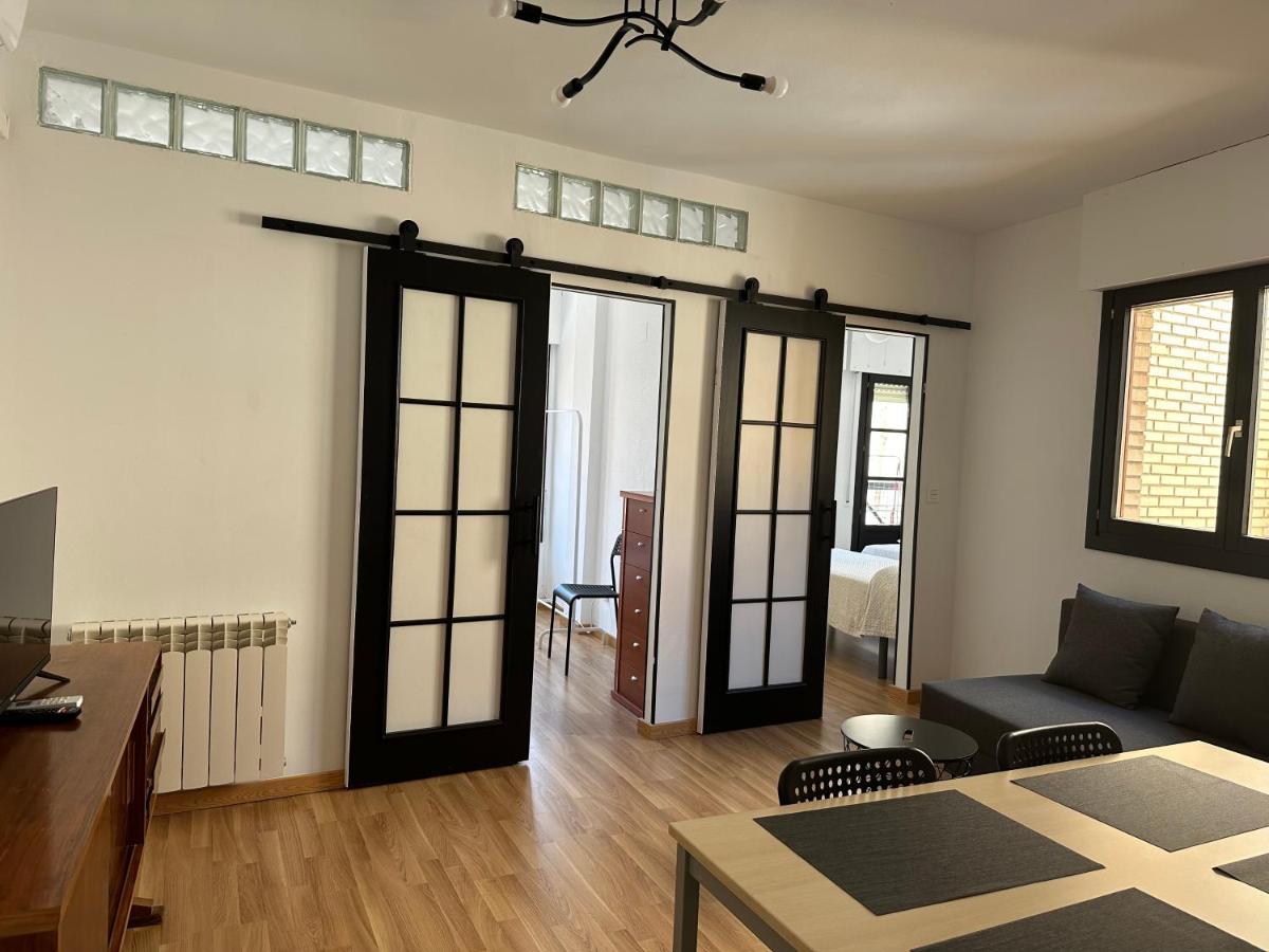 Apartamento Dos Torres Hobbiton - En El Corazón De La Ciudad