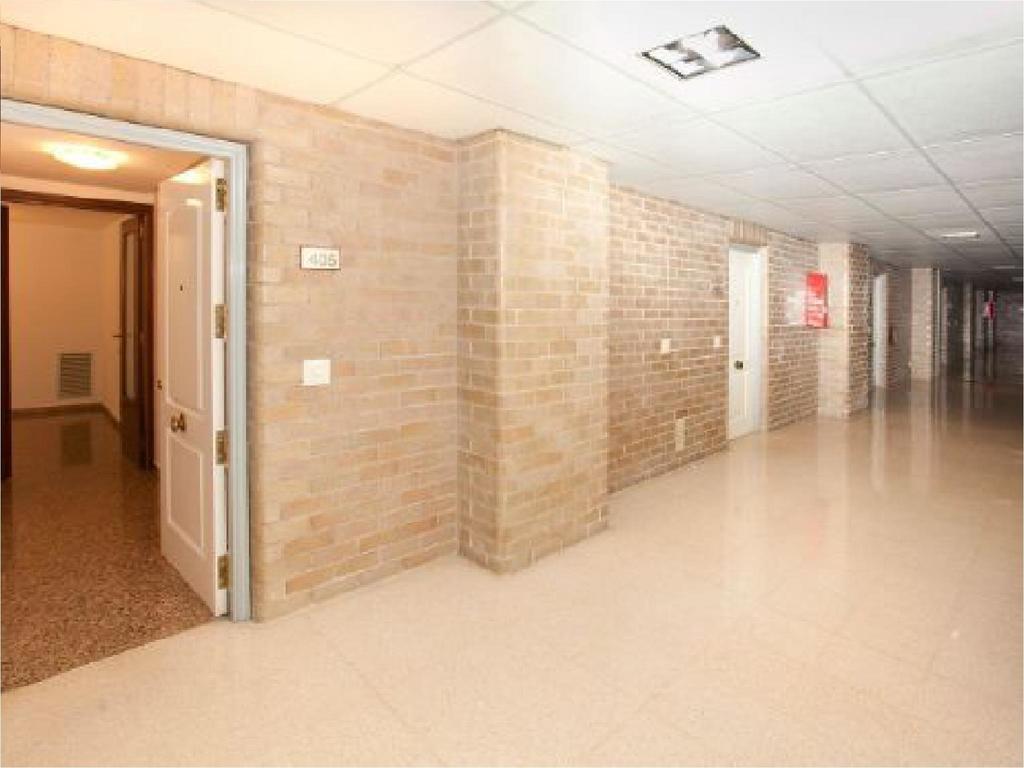 Apartamento Dos Torres Alierta - Edificio De Con Parking Privado Amplios Para Estar Como En Casa Ideal Para Grupos Y Empresas Zaragoza