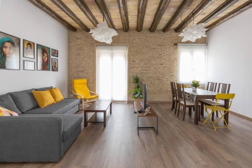 Sb1 - 2 Bedroom In Historic Center *