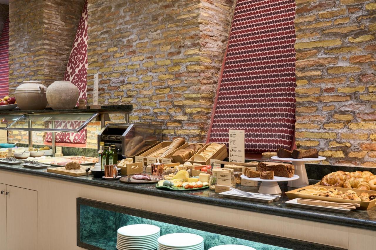 Catalonia El Pilar Hotel 4*