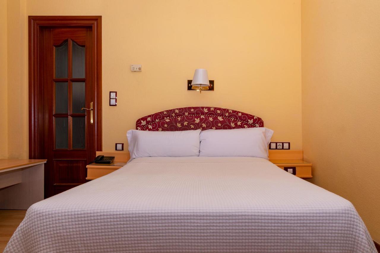 Hotel Tibur Zaragoza