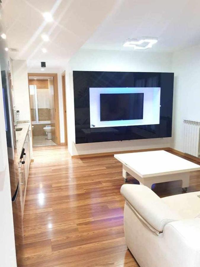 Centro Aparcamiento Gratuito Al Lado Del Pilar * Zaragoza