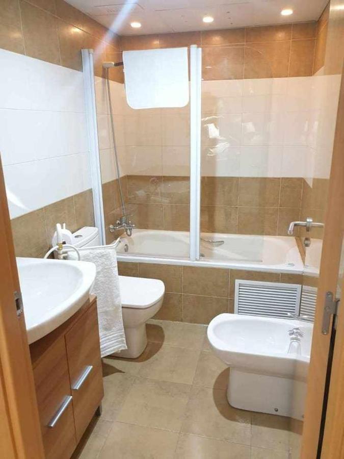 Centro Aparcamiento Gratuito Al Lado Del Pilar *