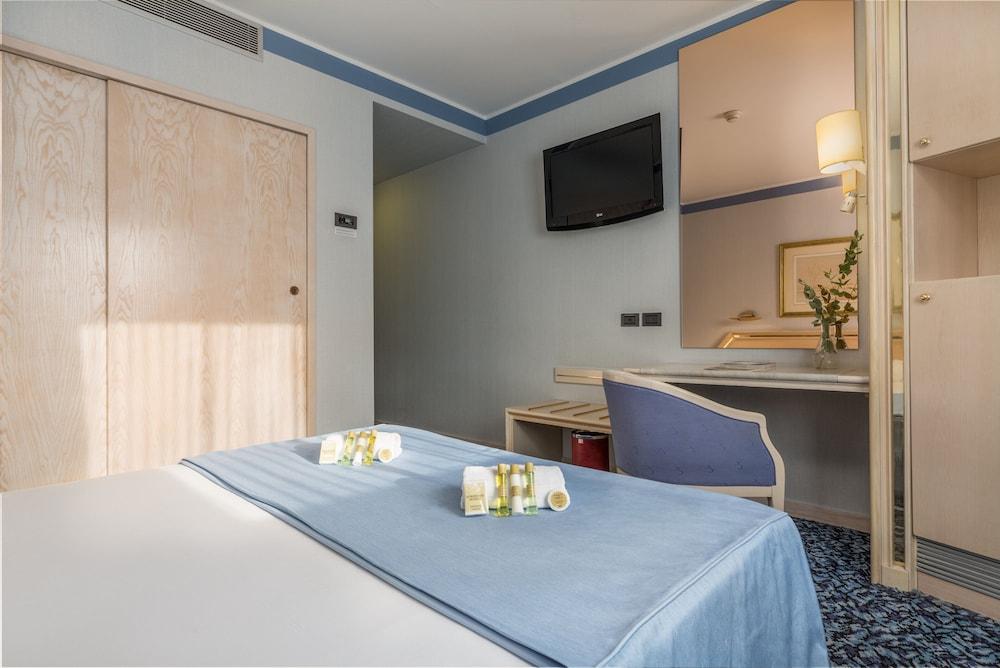 Exe Boston Hotel Zaragoza