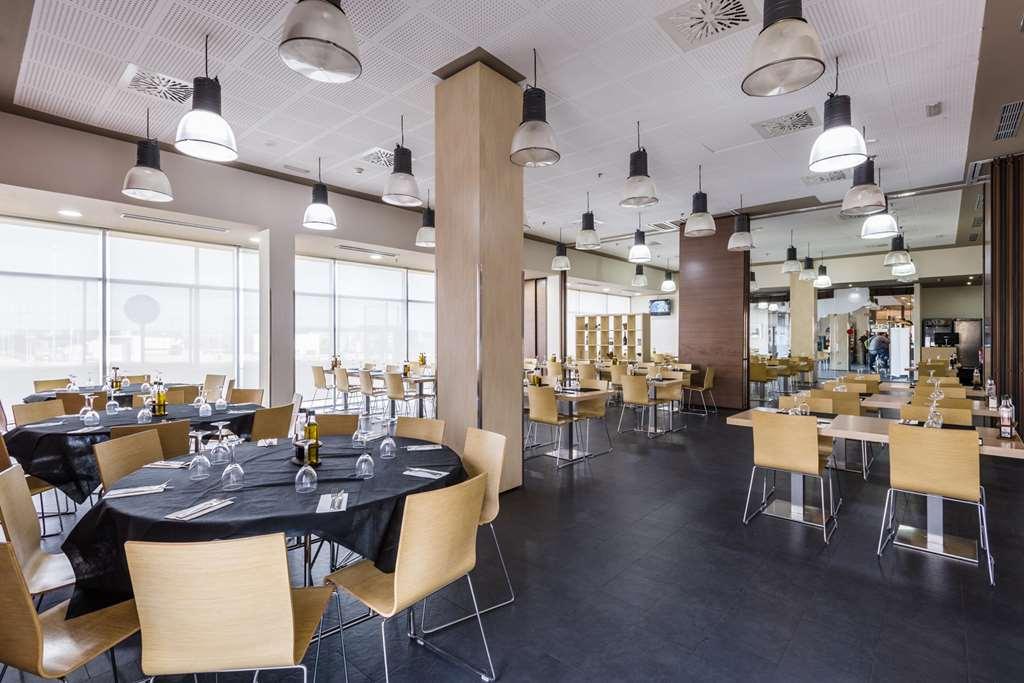 Sercotel Plaza Feria Hotel 4*