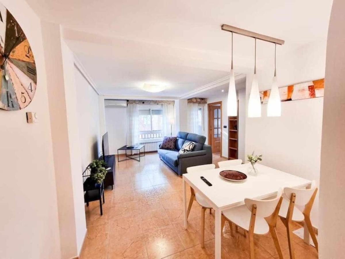 El Reloj Del Pilar Comotucasa Apartment