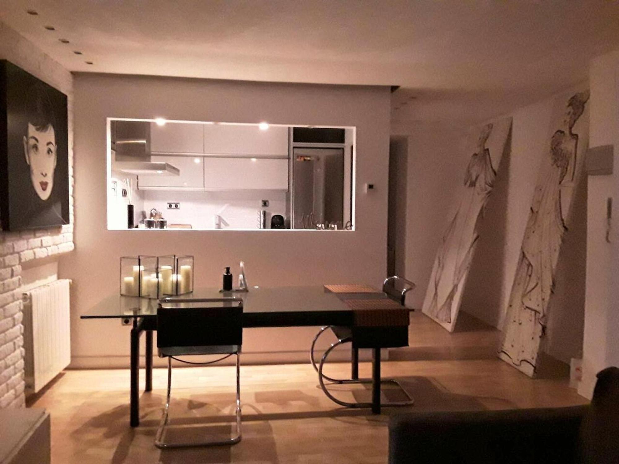 Comfortable In 67 M² Near The Centre