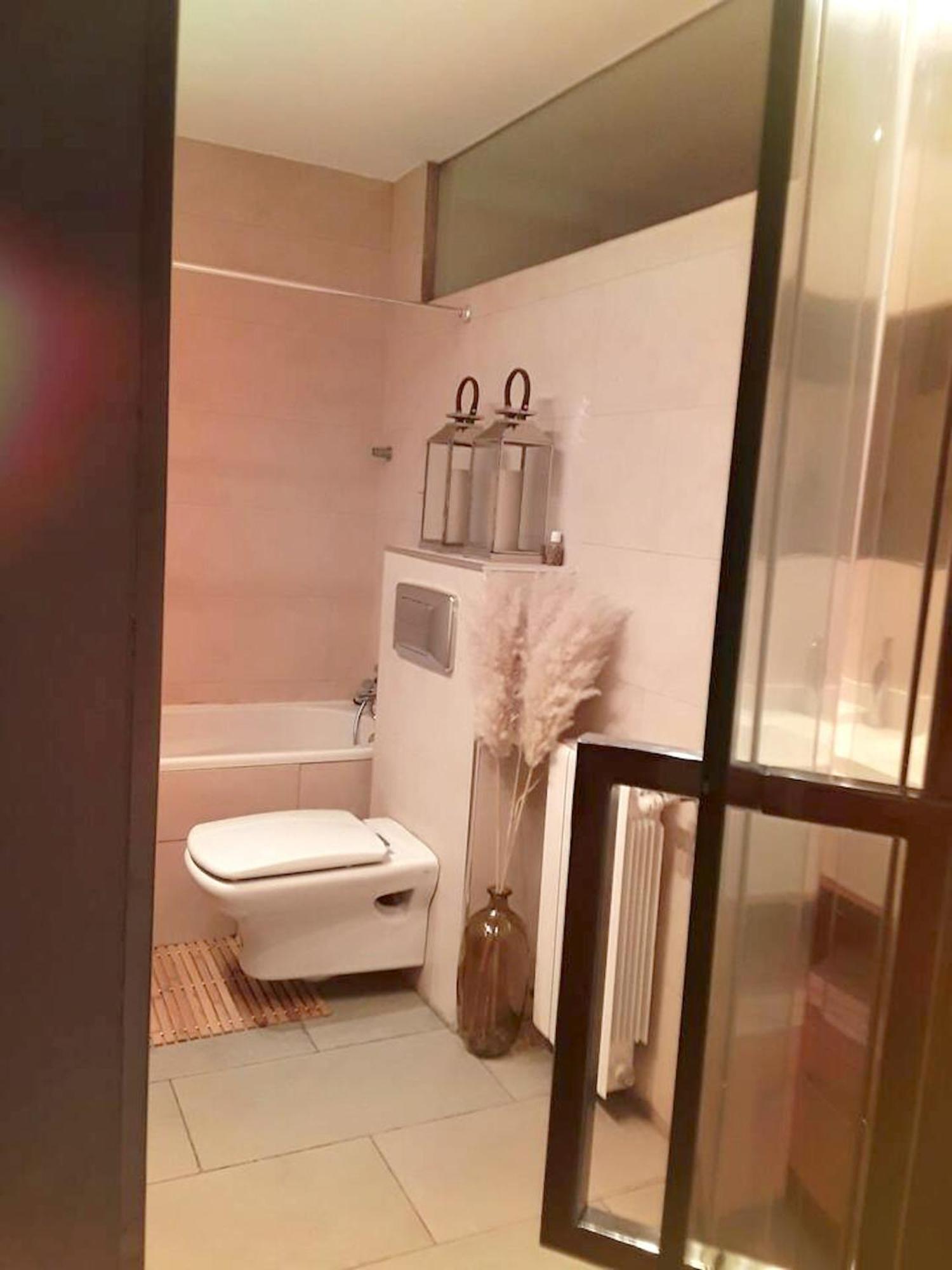 Comfortable In 67 M² Near The Centre * Zaragoza