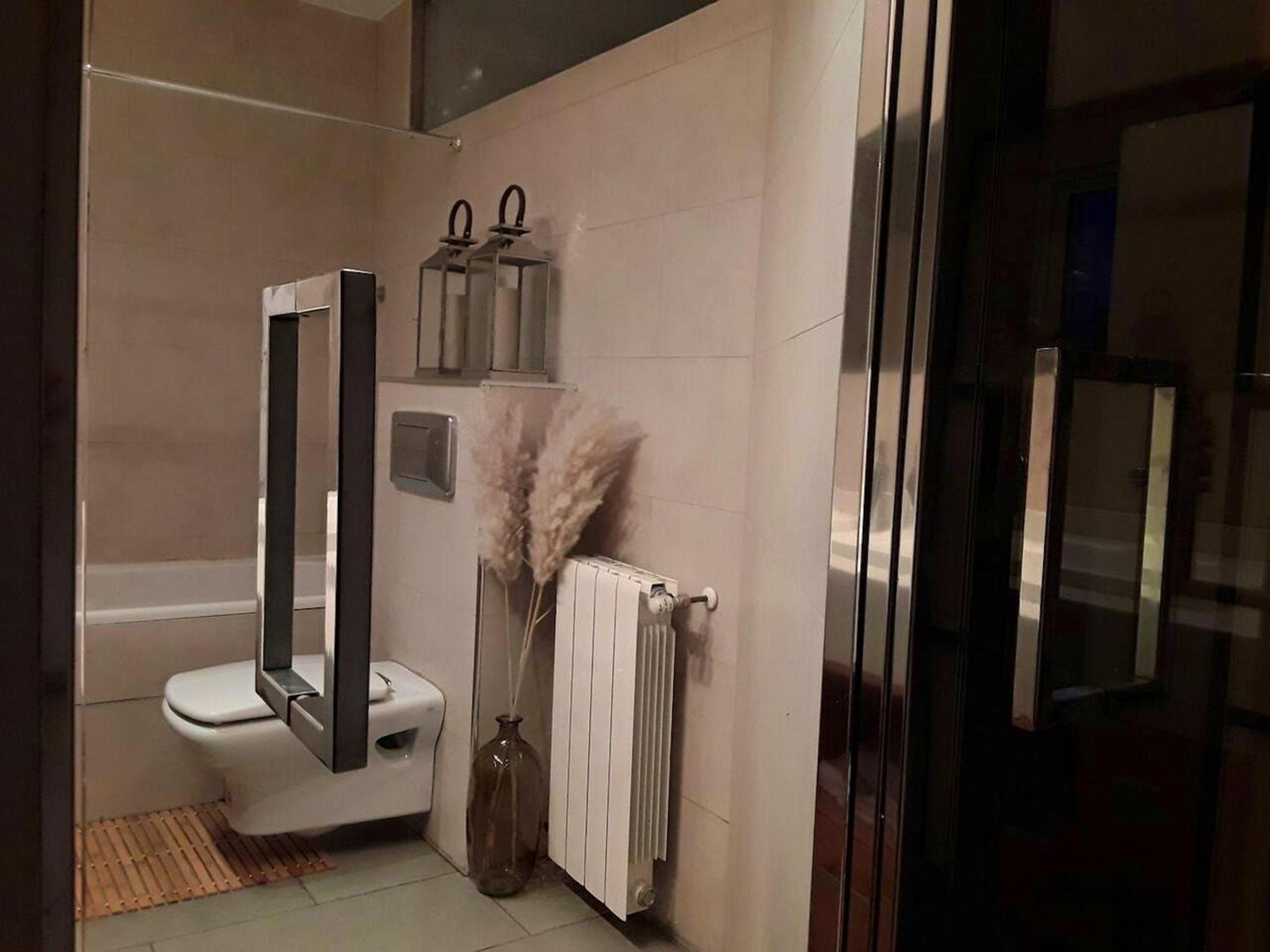 Comfortable In 67 M² Near The Centre *