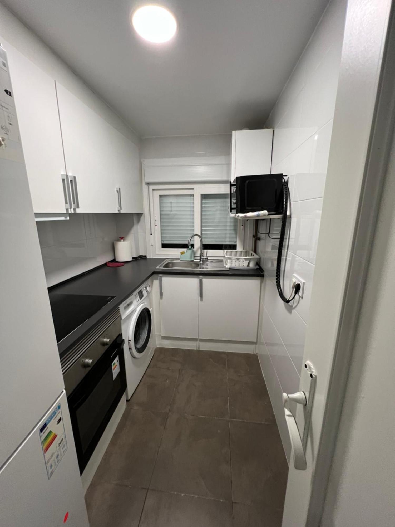 Apartamento Apartamento En Junto A La Estacion Delicias *