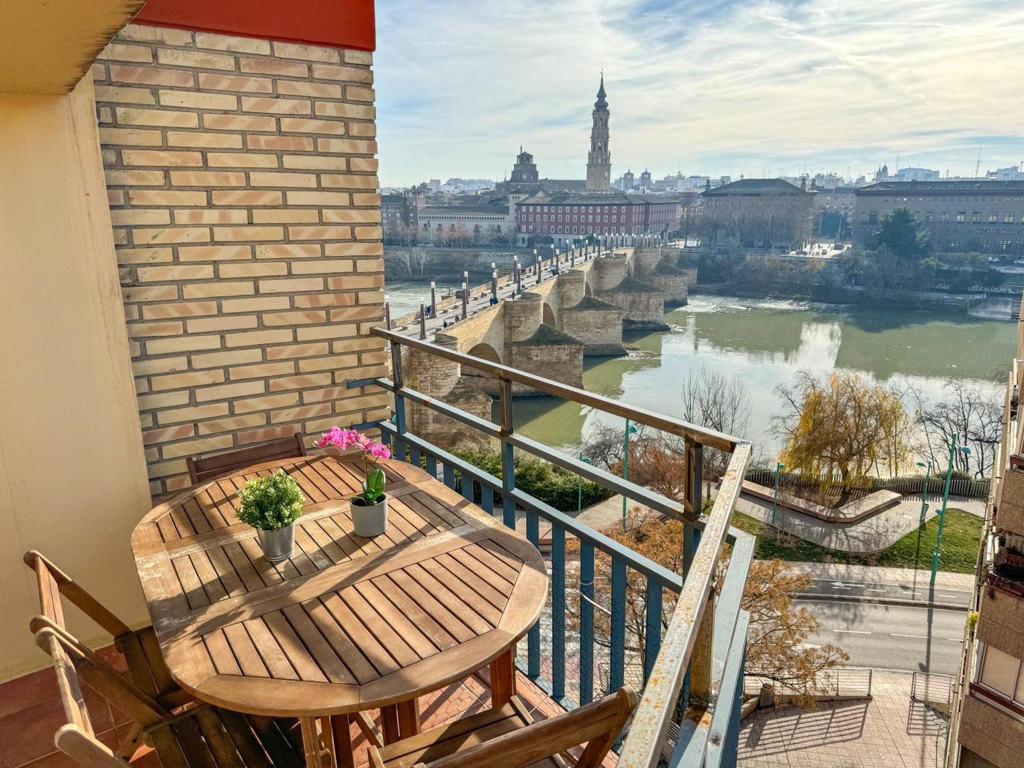Apartment El Puente Del Pilar Comotucasa