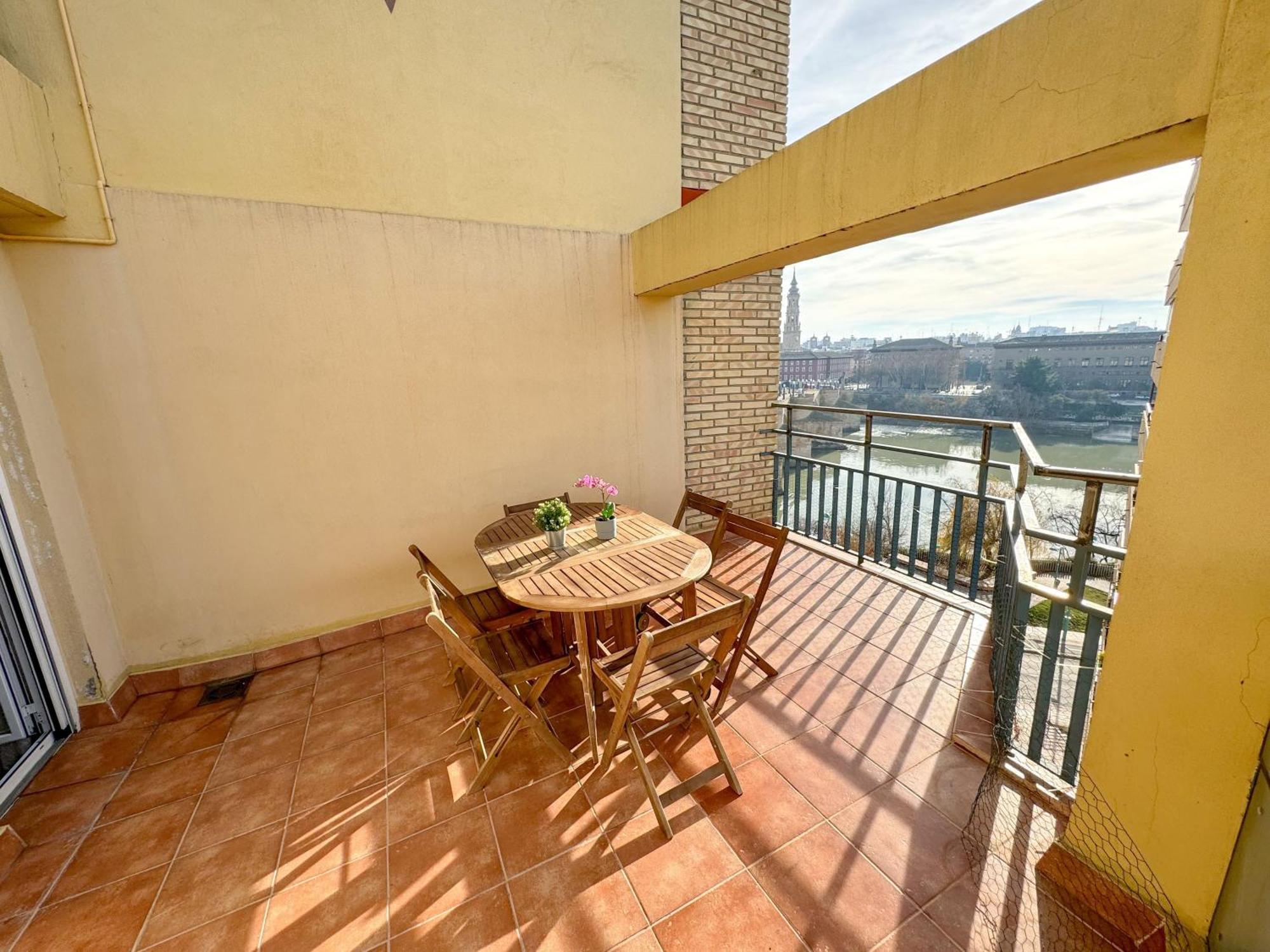 Apartment El Puente Del Pilar Comotucasa