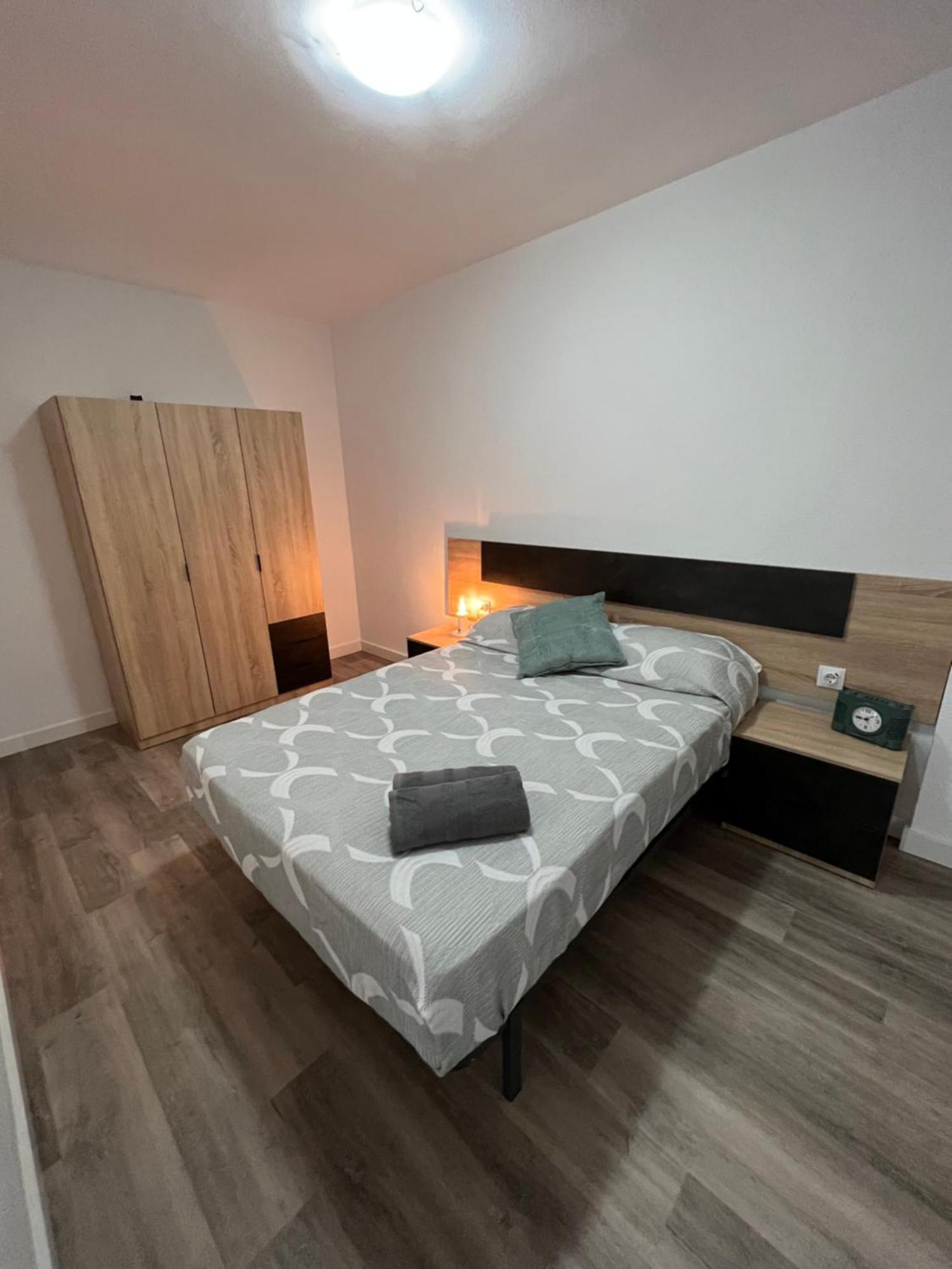 En Con Parking Apartamento Zaragoza