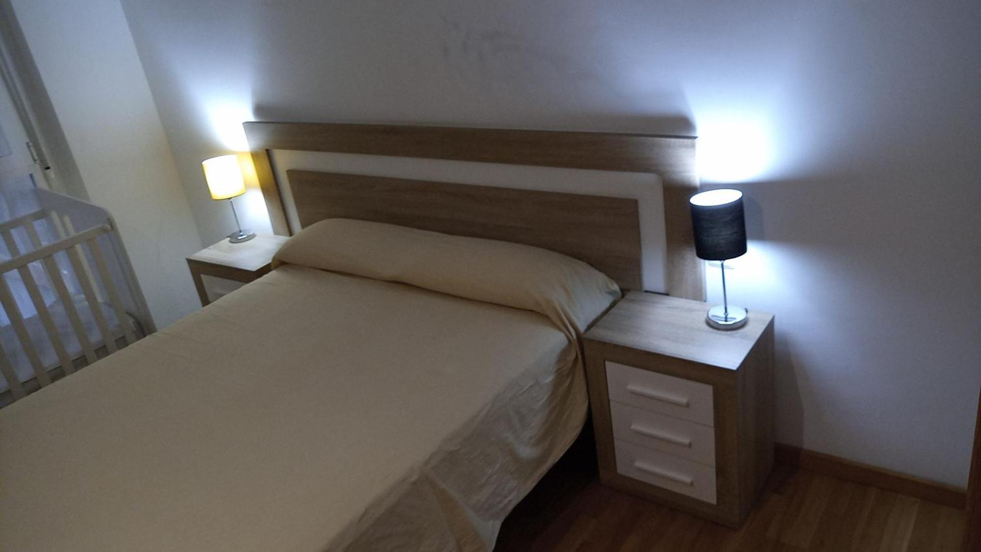New, Cozy Plaza Del Pilar-fuenclara Apartment *
