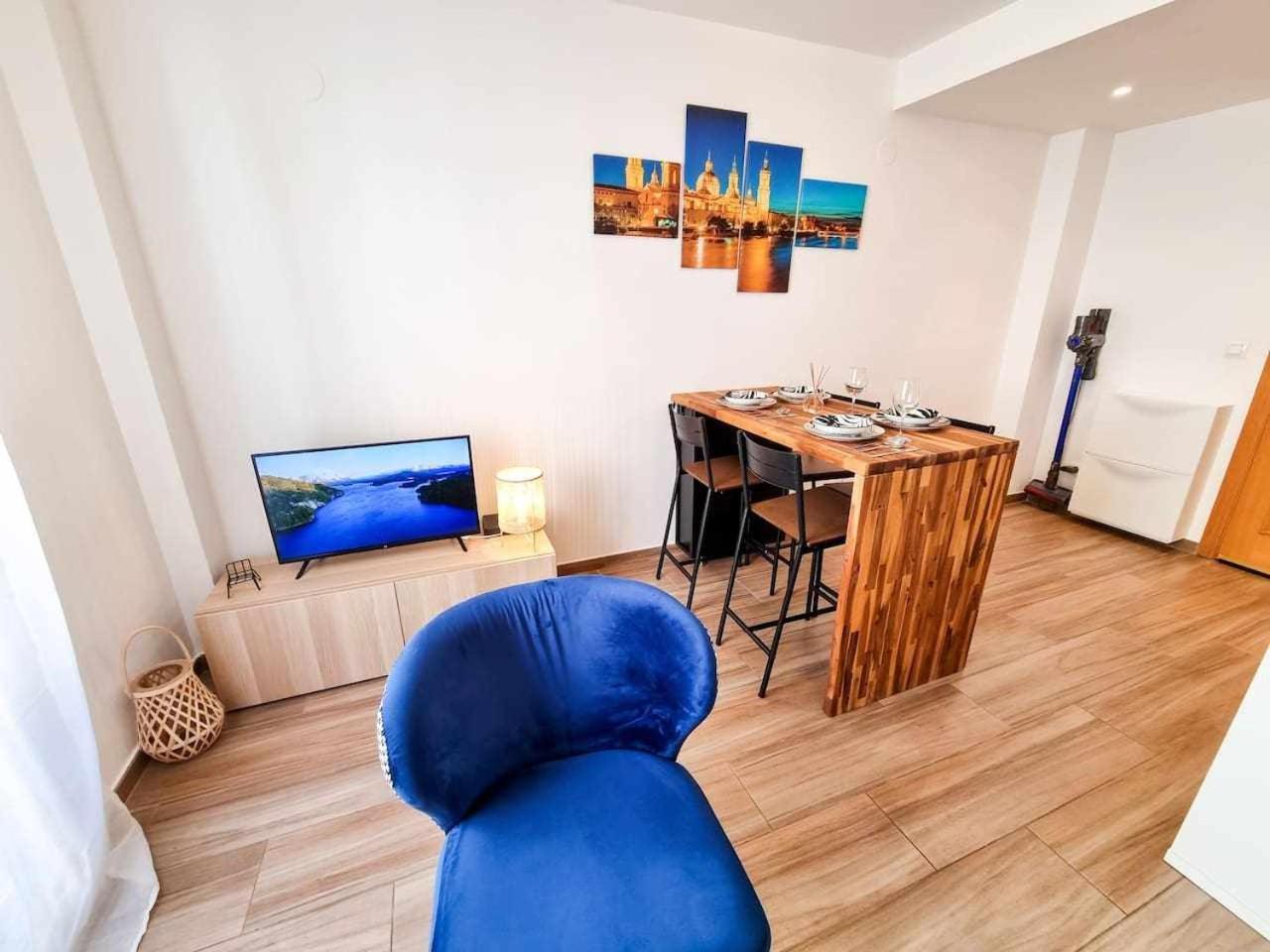 Aguadores Del Pilar Comotucasa *