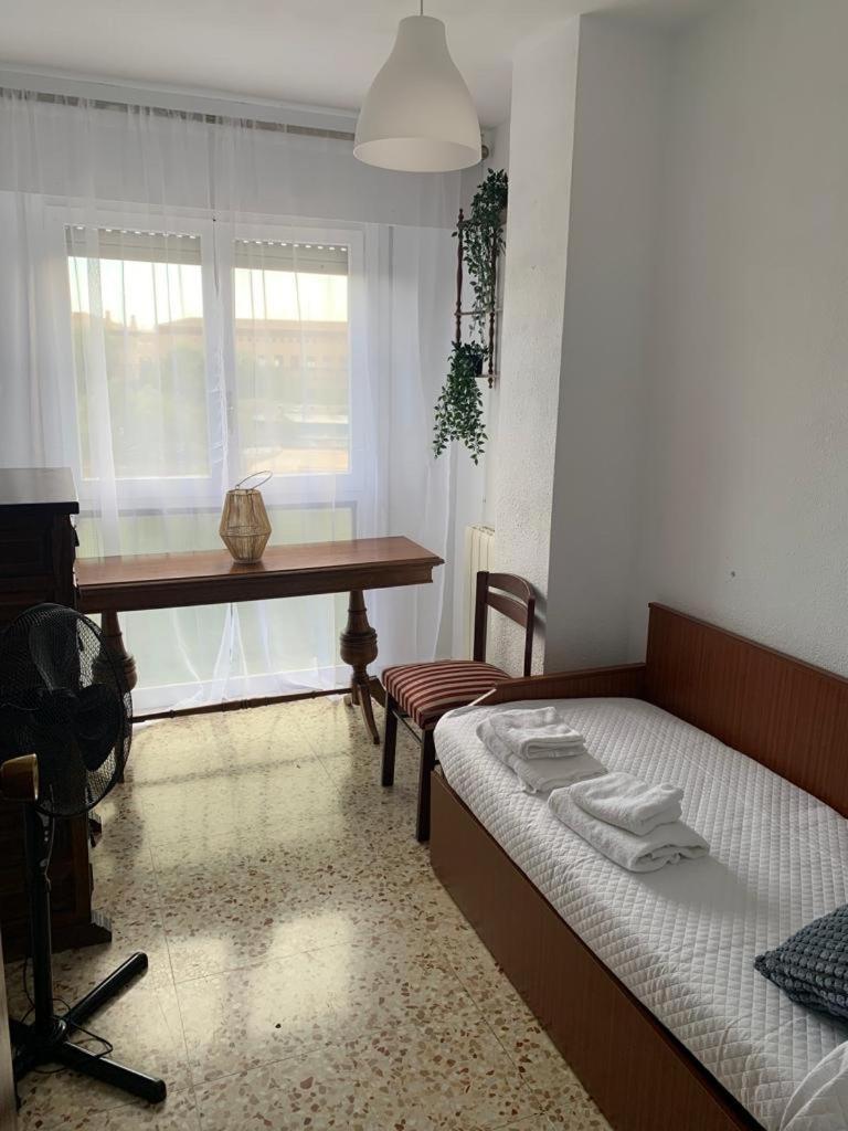 Con Vistas Al Pilar Con Aparcamiento Privado * Zaragoza