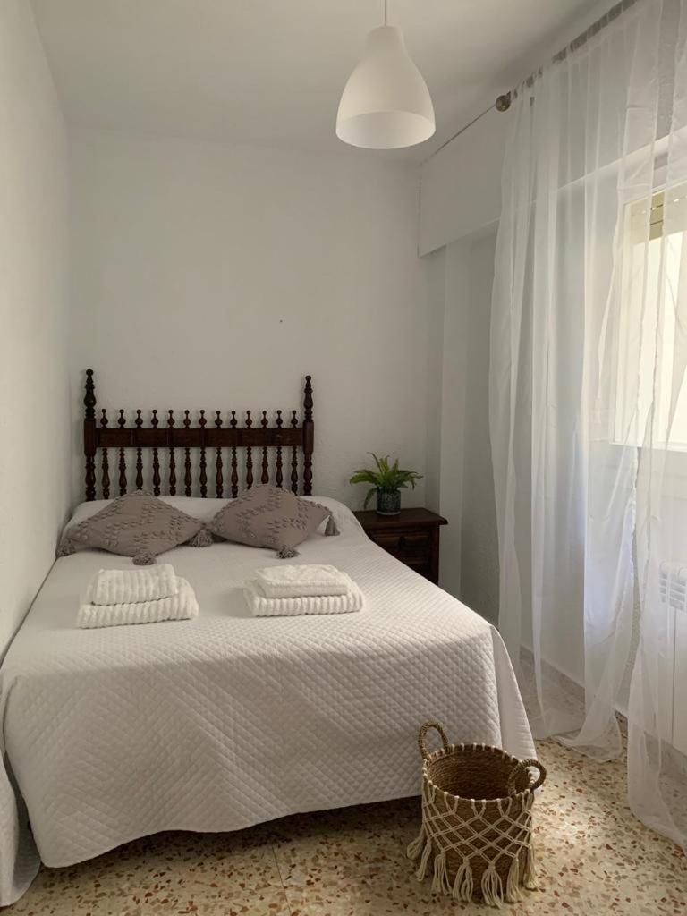 Con Vistas Al Pilar Con Aparcamiento Privado Apartamento