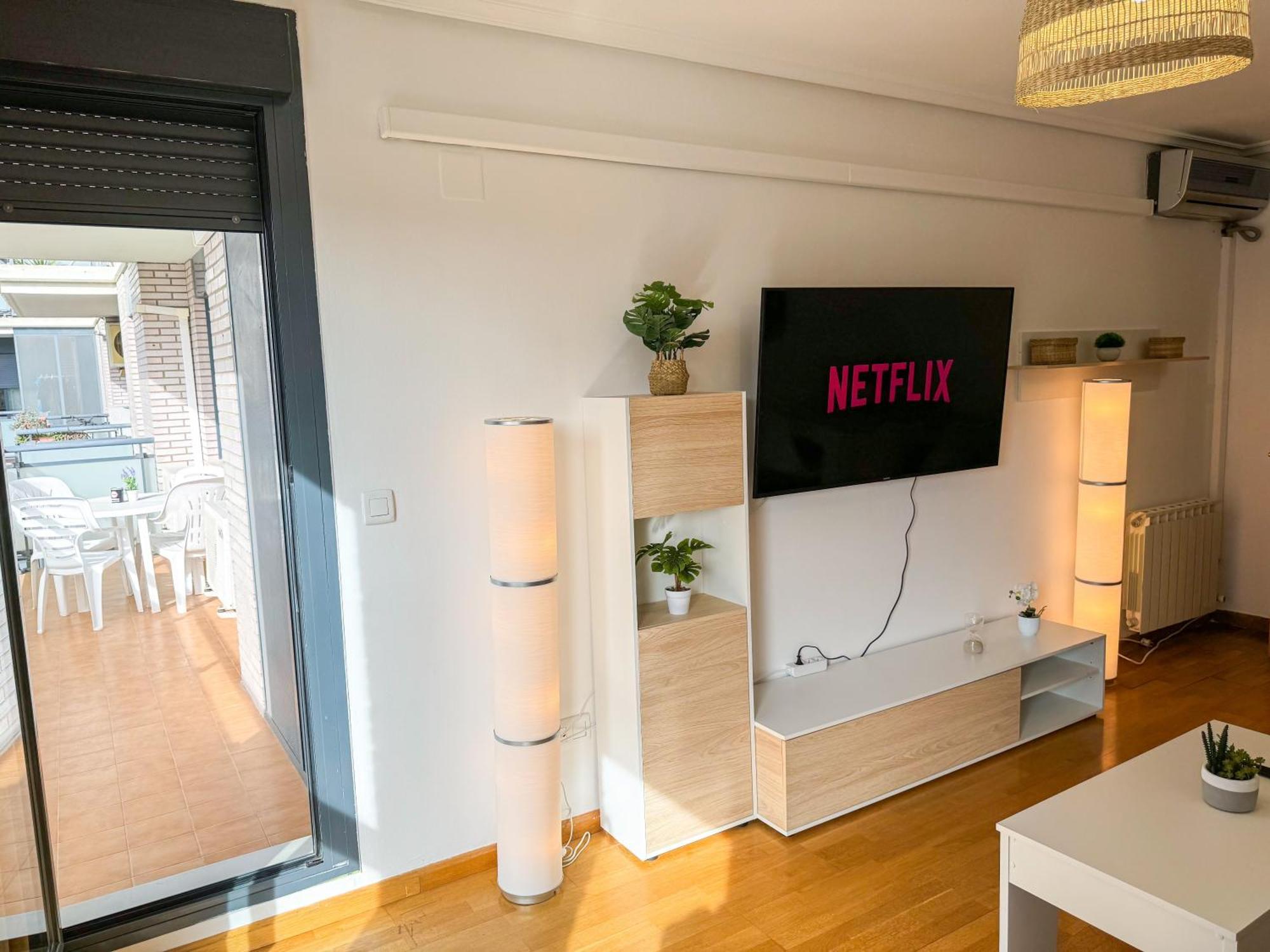 Reina Del Pilar Comotucasa Apartment