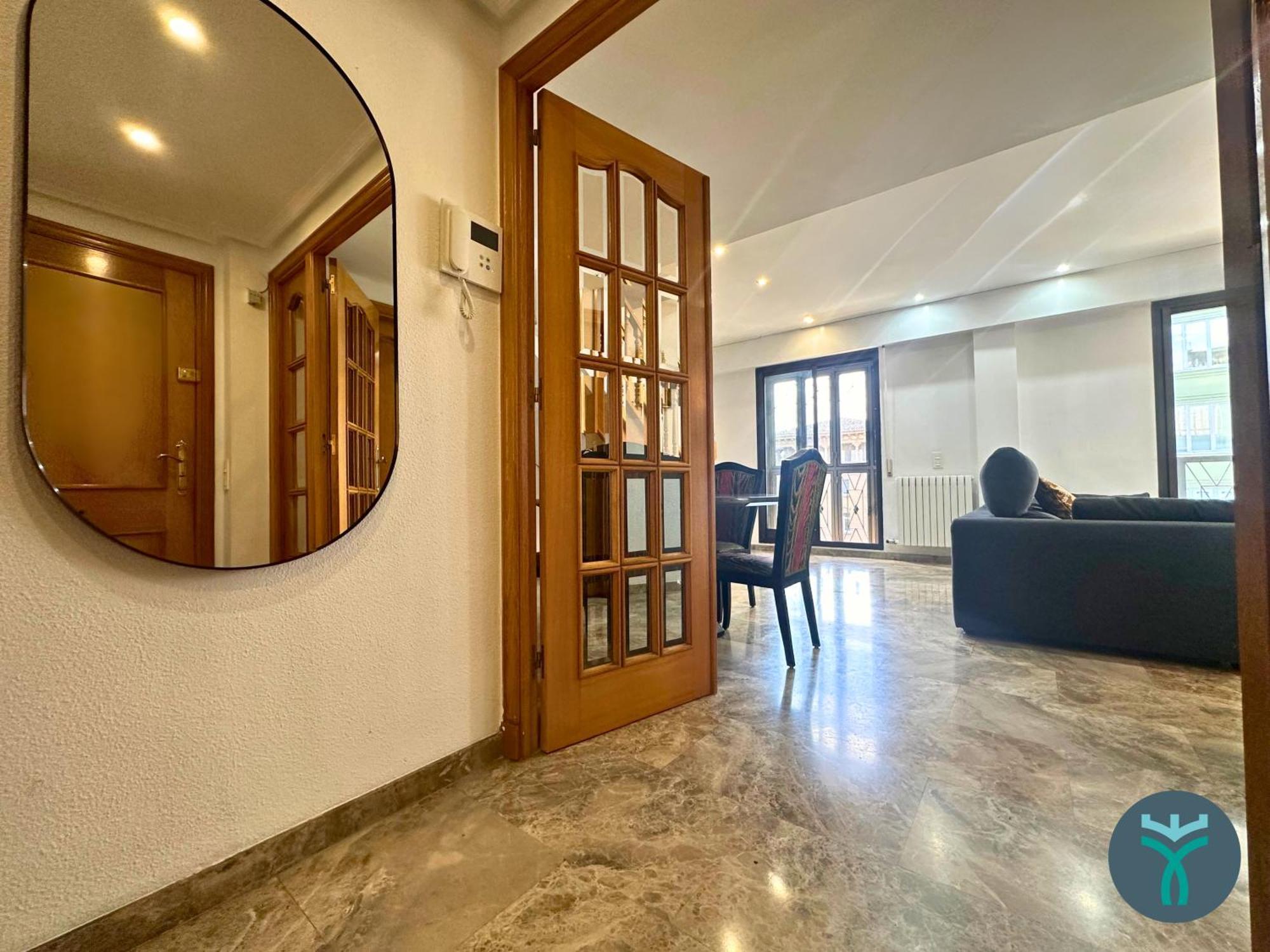 Apartamento ático En El Centro -dos Torres Góndor *