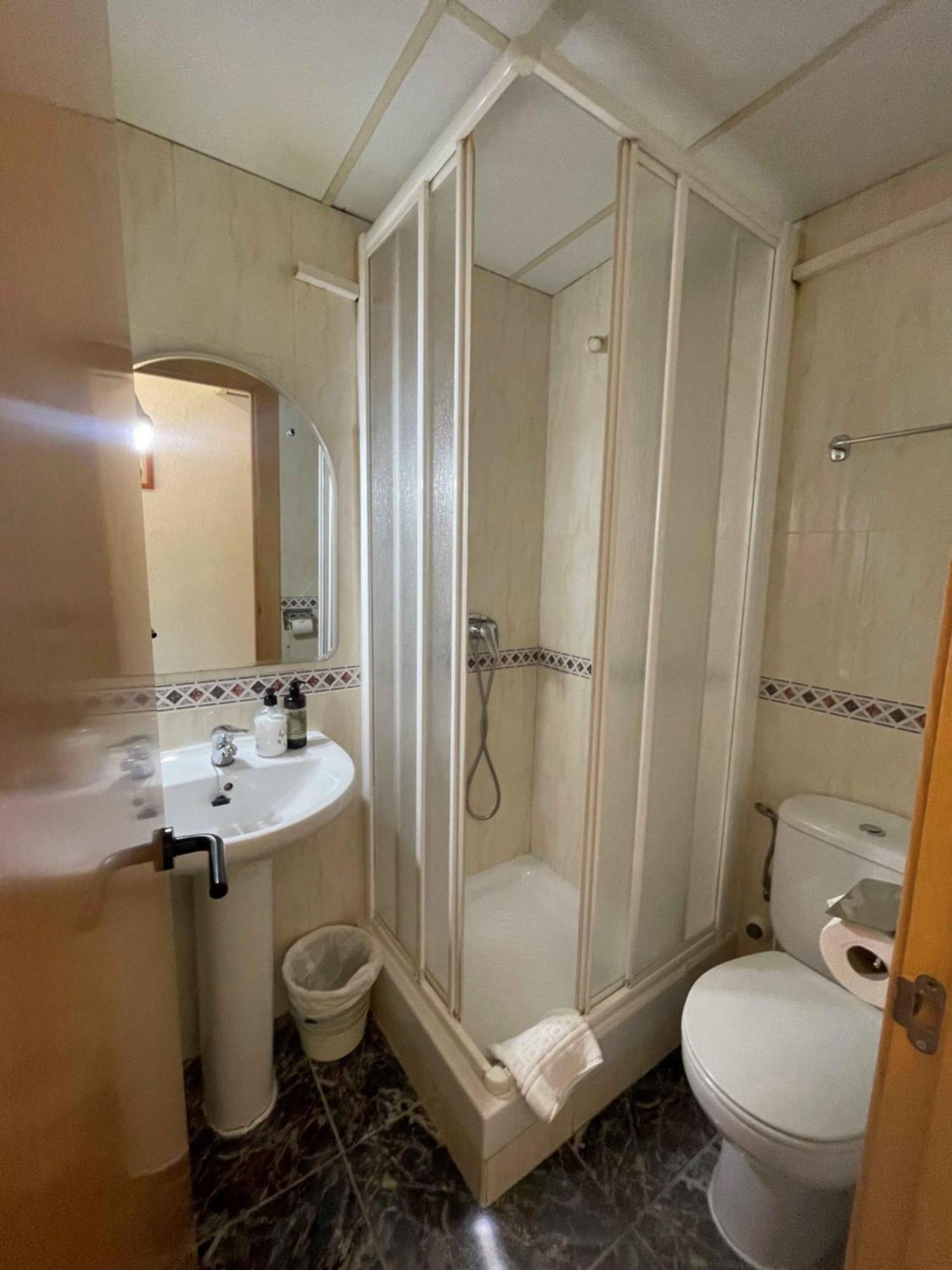 Cumbre Hostal