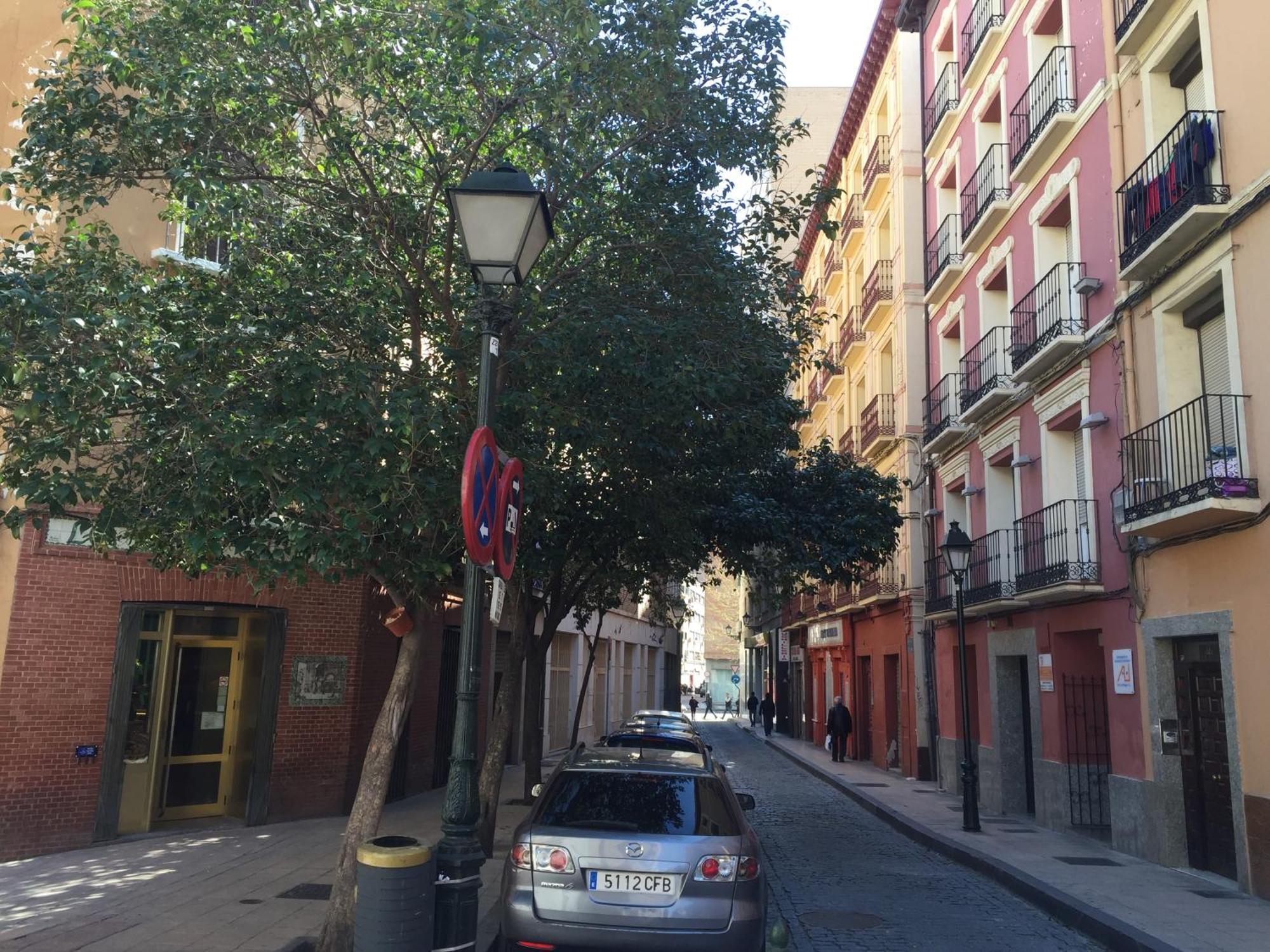 Auhabitat Zaragoza, Edificio De Turísticos Con Facilidad De Parking Apartamento