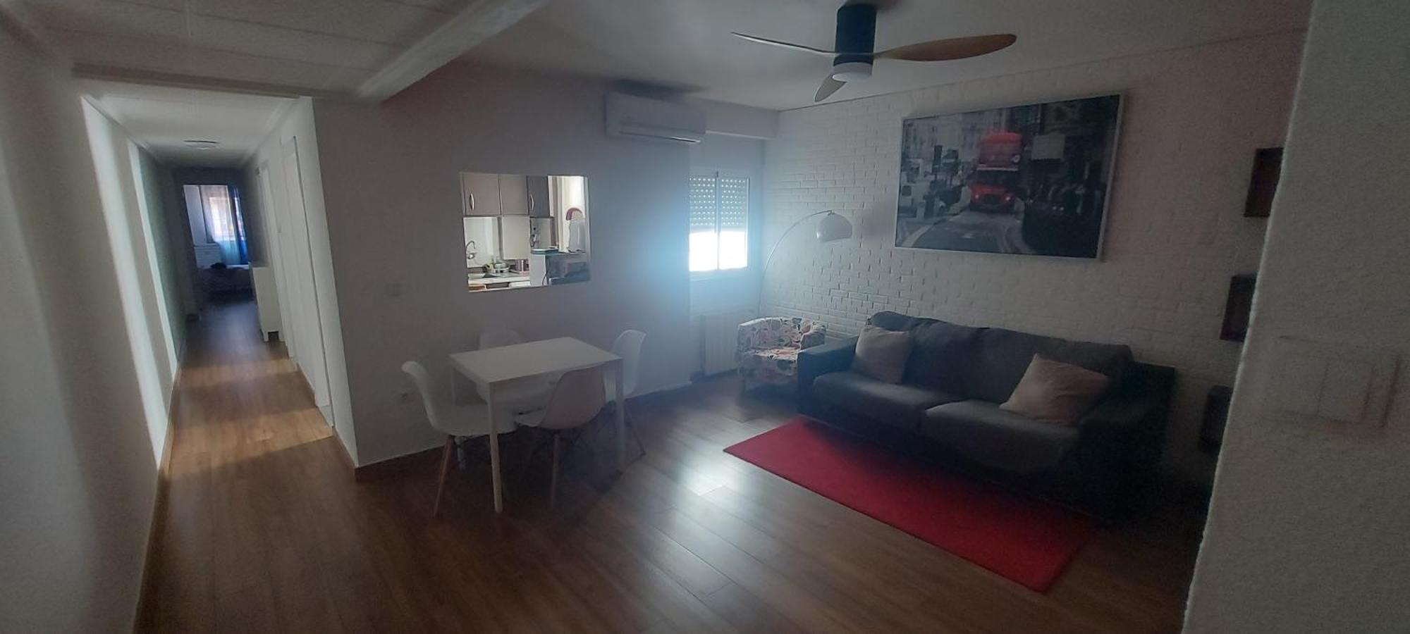 Apartamento Precioso Piso-apartamento En Barrio De *