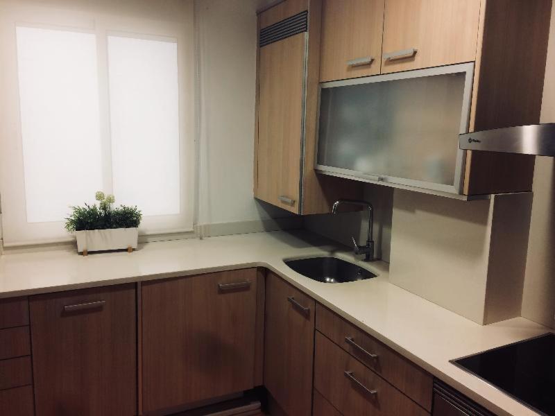 Dos Torres Bilbo - Parking Y Wifi Apartamento *