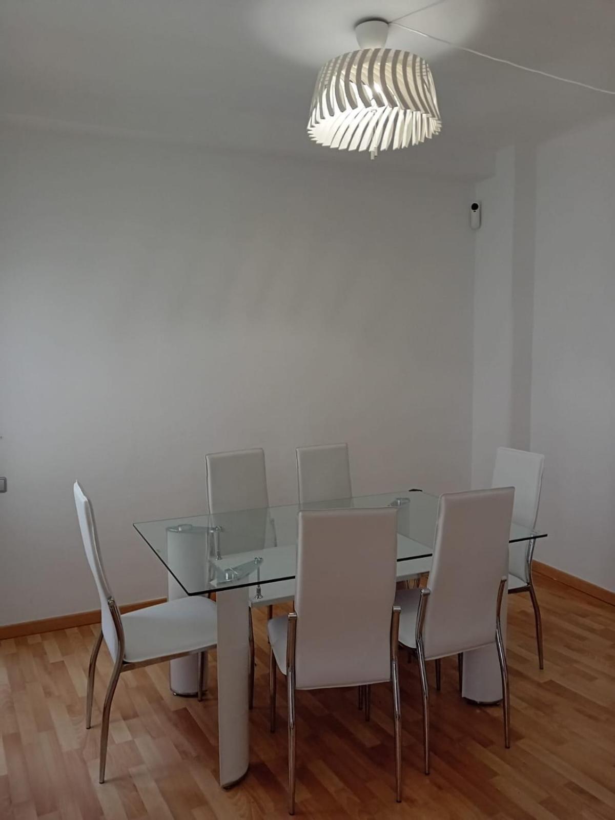 Apartamento Calle Armas 130 Zaragoza